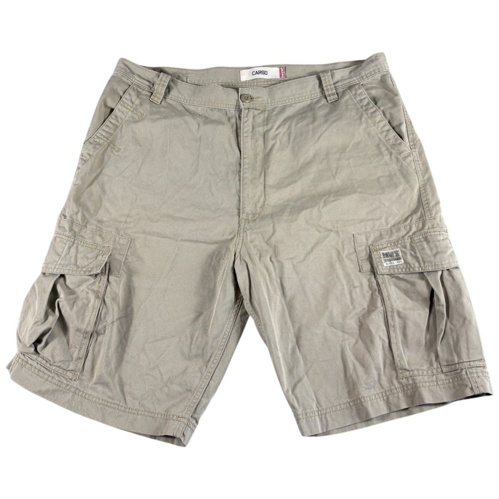 Vintage Levis Cargo Shorts Mens W40 Tan Khaki Relaxed Workwear Y2K Grunge 90s